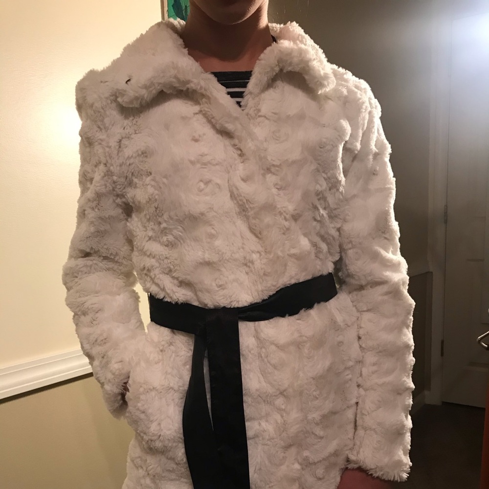 Coat - Picture 5 of 15